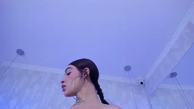 Snapshot of lizz_lunna chatting on August 1, 2026, 8:07 pm lizz lunna online show from August 1, 2026, 8:07 pm