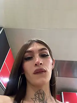 lizz lunna online show from April 19, 2026, 8:37 am