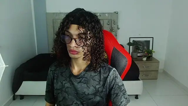 Axel fox77 online show from January 18, 2026, 11:30 pm