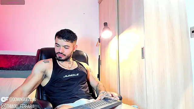 thiago ferrari  online show from May 18, 2026, 11:09 pm