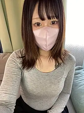 Snapshot of _sakusaku_panda chatting on April 8, 2026, 12:34 am sakusaku panda online show from April 8, 2026, 12:34 am
