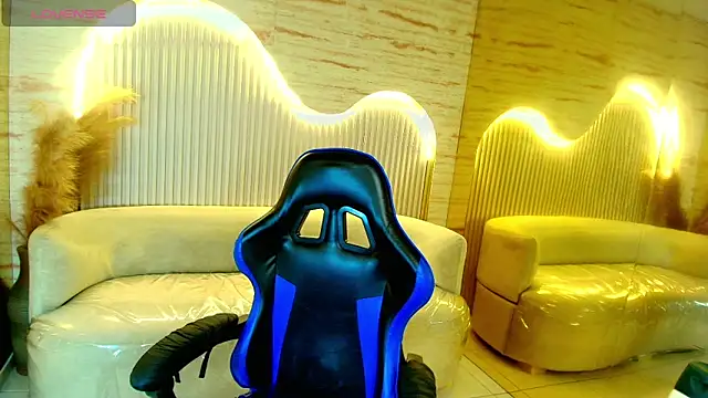 Snapshot of katalina_r_ chatting on May 8, 2026, 8:45 pm katalina r online show from May 8, 2026, 8:45 pm
