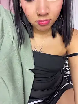 Snapshot of Carita_traviesa4 chatting on April 21, 2026, 2:47 am Carita traviesa4 online show from April 21, 2026, 2:47 am