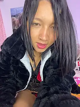 Snapshot of Carita_traviesa4 chatting on April 7, 2026, 2:35 am Carita traviesa4 online show from April 7, 2026, 2:35 am