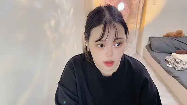 Snapshot of Lumi_36i chatting on July 21, 2026, 7:53 am Lumi 36i online show from July 21, 2026, 7:53 am