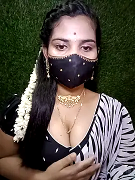Snapshot of Nithyatamil chatting on April 15, 2026, 5:17 pm Nithyatamil online show from April 15, 2026, 5:17 pm