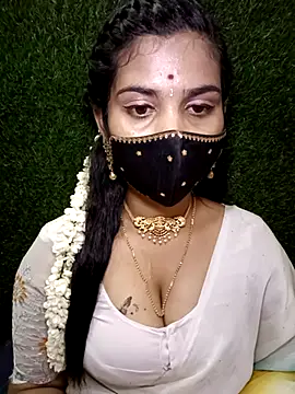 Snapshot of Nithyatamil chatting on April 18, 2026, 7:58 pm Nithyatamil online show from April 18, 2026, 7:58 pm