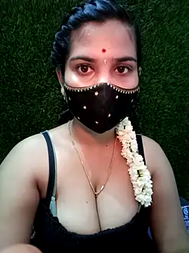Snapshot of Nithyatamil chatting on April 19, 2026, 5:25 pm Nithyatamil online show from April 19, 2026, 5:25 pm