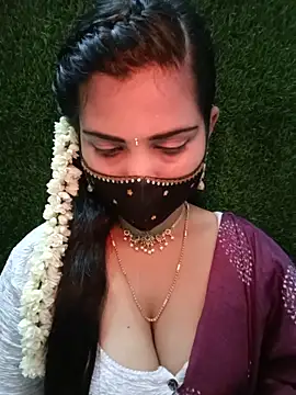 Snapshot of Nithyatamil chatting on May 14, 2026, 5:21 pm Nithyatamil online show from May 14, 2026, 5:21 pm