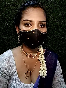 Snapshot of Nithyatamil chatting on April 1, 2026, 7:53 am Nithyatamil online show from April 1, 2026, 7:53 am