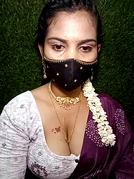 Snapshot of Nithyatamil chatting on April 9, 2026, 5:41 pm Nithyatamil online show from April 9, 2026, 5:41 pm