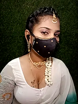 Snapshot of Nithyatamil chatting on April 1, 2026, 5:21 pm Nithyatamil online show from April 1, 2026, 5:21 pm