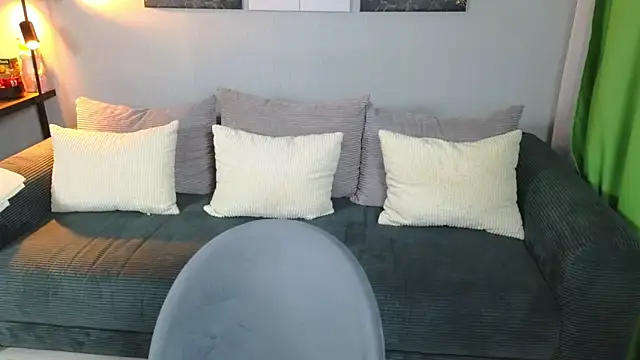 KitKatie online show from March 24, 2026, 1:55 pm