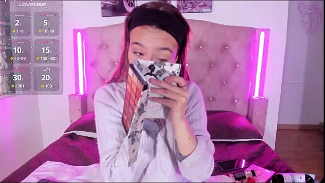 Snapshot of liaa__cutee chatting on January 17, 2026, 11:25 am liaa cutee online show from January 17, 2026, 11:25 am