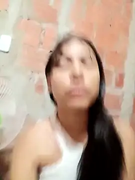 triana-hot18 online show from February 3, 2026, 12:10 pm