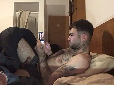 jacobsex221 online show from March 5, 2026, 9:43 pm