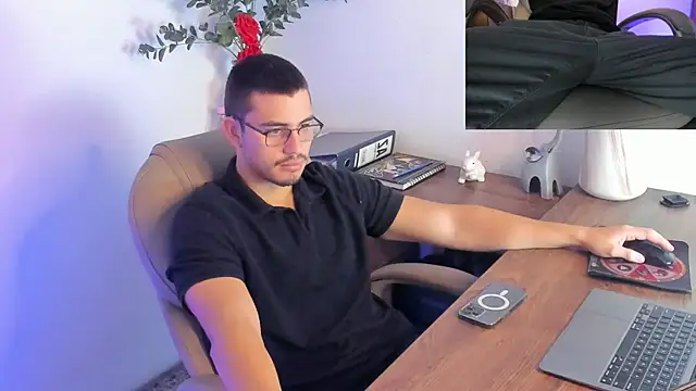 Snapshot of Jay_Grip chatting on February 23, 2026, 1:55 pm Jay Grip online show from February 23, 2026, 1:55 pm