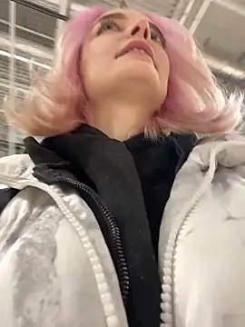 aka Blonde online show from March 1, 2026, 6:35 am