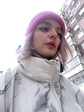 aka Blonde online show from February 16, 2026, 6:01 am