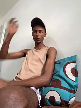 twink gabrielll online show from May 8, 2026, 1:48 pm