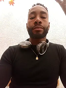 Snapshot of Dante_Knox chatting on June 28, 2026, 6:14 pm Dante Knox online show from June 28, 2026, 6:14 pm