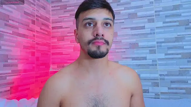 joelcallvil1 online show from March 6, 2026, 9:43 pm