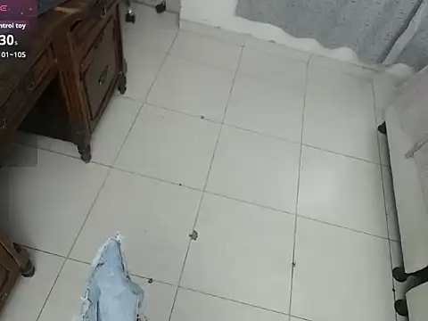 miss charlott 18 online show from March 10, 2026, 12:31 pm