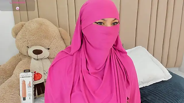 Snapshot of _seelena chatting on February 16, 2026, 12:15 pm seelena online show from February 16, 2026, 12:15 pm