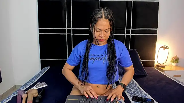 Snapshot of Michel_fitnes chatting on June 6, 2026, 11:26 am Michel fitnes online show from June 6, 2026, 11:26 am