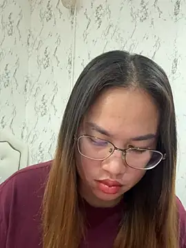 Ponthip online show from April 30, 2026, 2:02 pm
