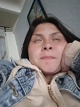 yessica gomez01 online show from June 15, 2026, 10:20 pm