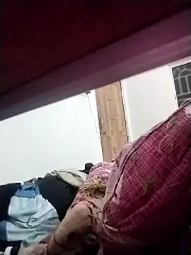 Snapshot of DesiPlayboy09 chatting on February 10, 2026, 12:09 am DesiPlayboy09 online show from February 10, 2026, 12:09 am