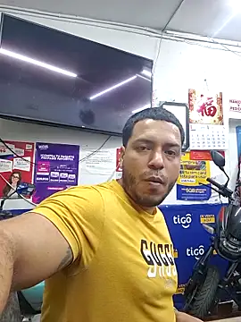 mago vive online show from February 4, 2026, 7:47 am