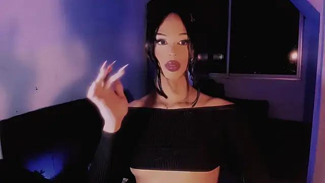 Celene Goddess online show from March 11, 2026, 6:51 am