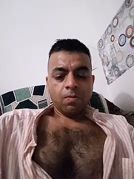 ashleellaunda7582 online show from April 26, 2026, 7:44 pm