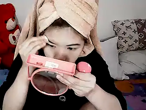 Snapshot of xxhotamizinggirl chatting on March 6, 2026, 12:44 pm xxhotamizinggirl online show from March 6, 2026, 12:44 pm