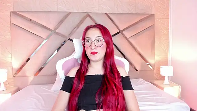 gemma roberts  online show from March 6, 2026, 2:17 am