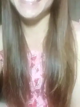 Snapshot of jjennyyy chatting on April 28, 2026, 1:37 pm jjennyyy online show from April 28, 2026, 1:37 pm