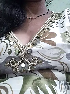 Zaara101 online show from March 21, 2026, 7:18 pm