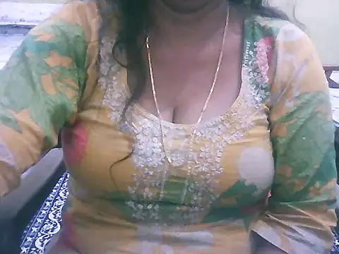 Snapshot of mohini_bhabhi chatting on March 15, 2026, 2:13 pm mohini bhabhi online show from March 15, 2026, 2:13 pm