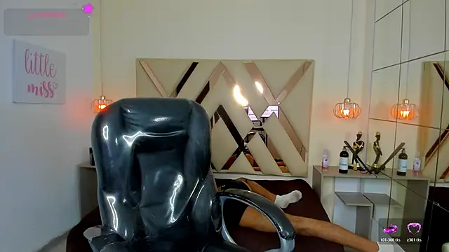 Snapshot of Anyelo_Twink chatting on July 7, 2026, 7:23 am Anyelo Twink online show from July 7, 2026, 7:23 am