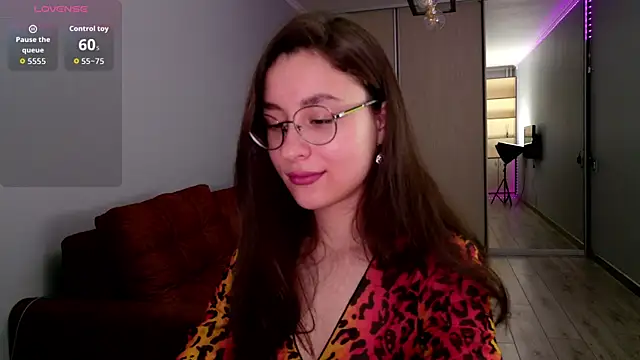 classy     online show from April 26, 2026, 1:19 pm