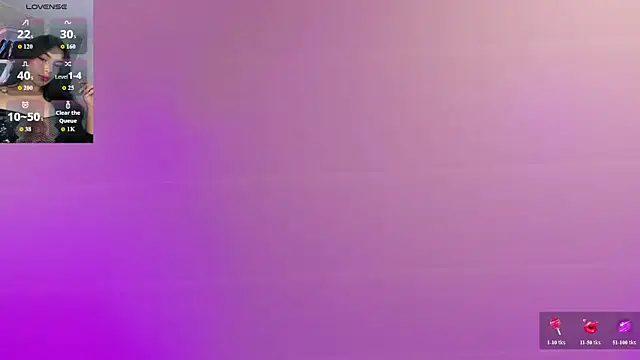 Snapshot of lilith_petit_ chatting on July 29, 2026, 1:32 pm lilith petit online show from July 29, 2026, 1:32 pm
