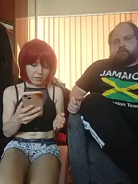 MochiNy4n online show from May 23, 2026, 3:22 pm