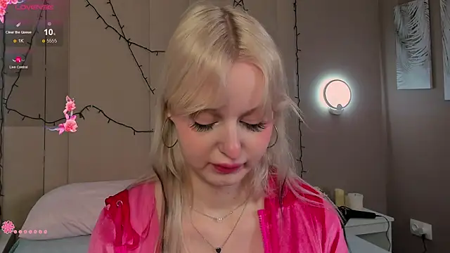 AdeleSilvy online show from March 9, 2026, 1:31 am