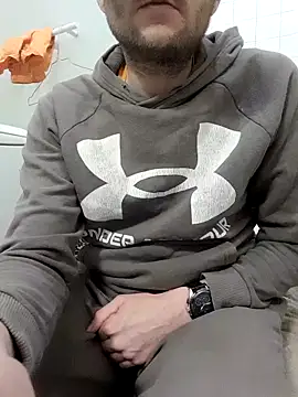 80julien online show from February 24, 2026, 12:44 am