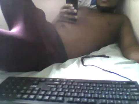 Snapshot of handsomeguy02 chatting on April 23, 2026, 12:29 pm handsomeguy02 online show from April 23, 2026, 12:29 pm