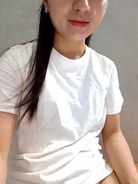 Vanvan68xx online show from April 21, 2026, 10:16 pm