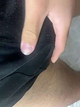 Snapshot of aminebigdick chatting on February 12, 2026, 11:04 pm aminebigdick online show from February 12, 2026, 11:04 pm