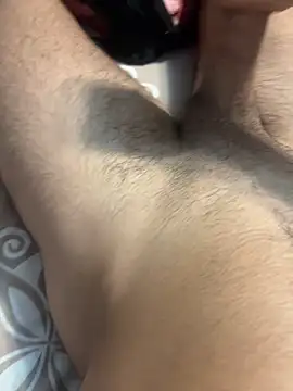 Snapshot of aminebigdick chatting on March 19, 2026, 12:32 am aminebigdick online show from March 19, 2026, 12:32 am